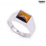 Anillo para caballero - Hecho de acero con piedra natural - APN12