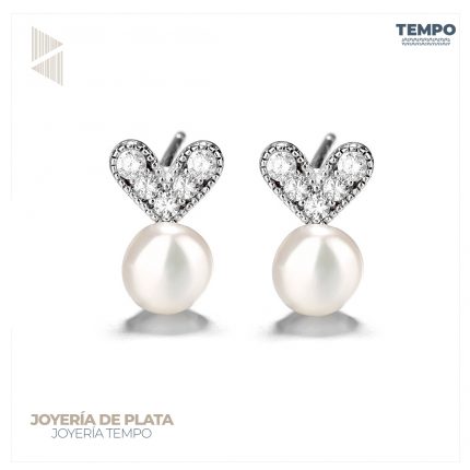 Aritos hecho de plata 925 - PERLA CON CIRCONIA DE CORAZÓN AA150