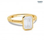 Anillo Esmeralda Bisel – Oro con piedra corte esmeralda 6x8 mm – AC80 - Imagen 6