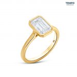 Anillo Esmeralda Bisel – Oro con piedra corte esmeralda 6x8 mm – AC80 - Imagen 7