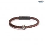 Pulsera hecha de Cuero con dije de titanio - CL06