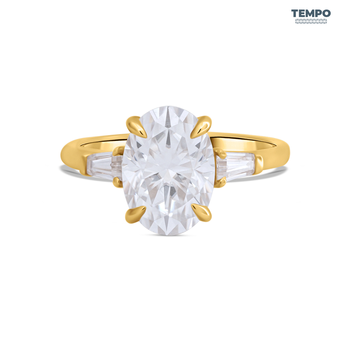 Stacked from 4 images. Method=B (R=8,S=4) Anillo Oval Trapezio – Oro con piedra oval y acentos trapezoidales – AC88 - Imagen 1