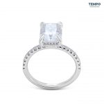 Anillo Radiante Pavé Deluxe – Oro con piedra radiante 8x10 mm y halo oculto – AC84 - Imagen 5