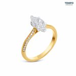 Anillo Marquesa Pavé Bicolor – Oro con piedra corte marquesa y detalles en oro blanco – AC89 - Imagen 6
