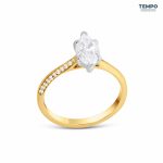 Anillo Marquesa Pavé Bicolor – Oro con piedra corte marquesa y detalles en oro blanco – AC89 - Imagen 7